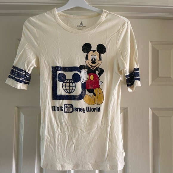 Mickey Mouse Walt Disney World Tshirt - Picture 1 of 5